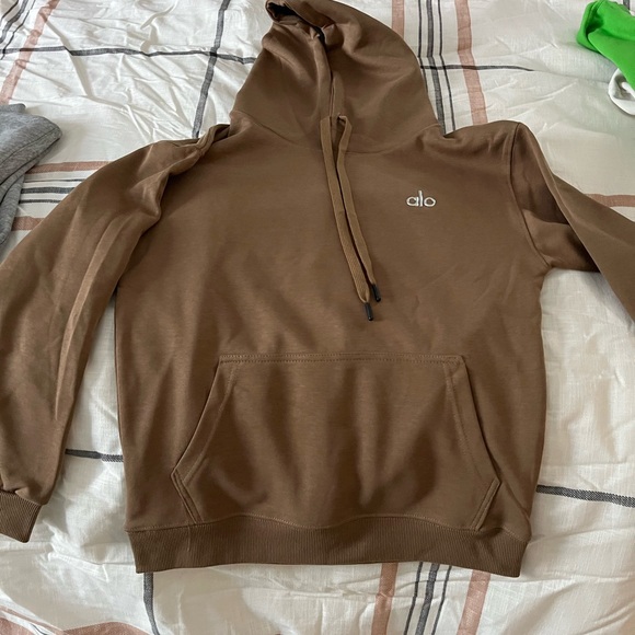 ALO Yoga Brown Hoodie - Picture 2 of 2